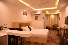 Fully Furnished Apartment with Pool